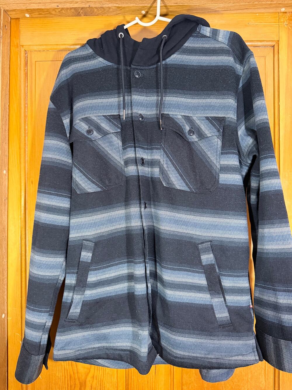 Quiksilver Men’s Hooded jacket y2k L Black Gray striped Button Up Long Sleeve